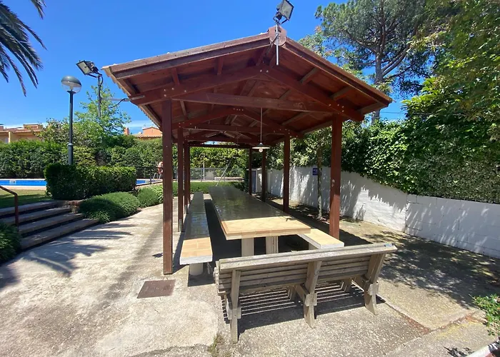 Apartament Per Parelles Reformat Amb Piscina